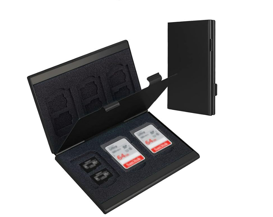 Premium minneskortfodral i aluminium Black